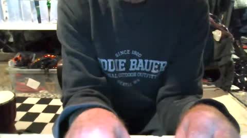 mikeb3200 online show from February 2025 08:57:01 PM