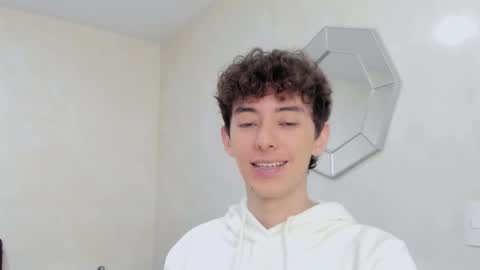 Mikebelf4 online show from December 2025 03:15:01 AM