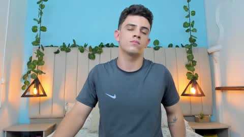 Snapshot of mikecooper_ chatting on December 2024 02:49:02 AM Mike Cooper online show from December 2024 02:49:02 AM