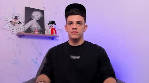 Snapshot of mikecooper_ chatting on January 2025 06:09:02 AM Mike Cooper online show from January 2025 06:09:02 AM