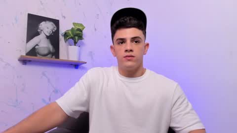 Snapshot of mikecooper_ chatting on January 2025 12:38:02 AM Mike Cooper online show from January 2025 12:38:02 AM