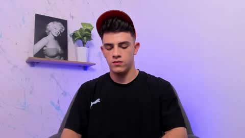 Snapshot of mikecooper_ chatting on January 2025 04:02:02 AM Mike Cooper online show from January 2025 04:02:02 AM