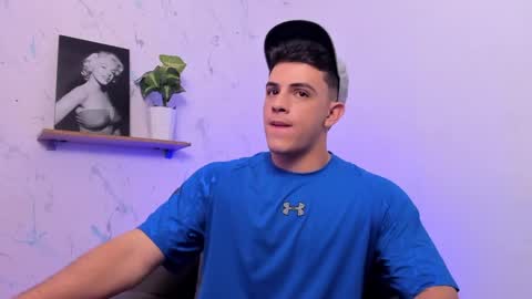 Snapshot of mikecooper_ chatting on January 2025 05:09:01 AM Mike Cooper online show from January 2025 05:09:01 AM