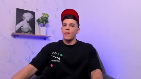 Snapshot of mikecooper_ chatting on February 2025 05:41:01 AM Mike Cooper online show from February 2025 05:41:01 AM