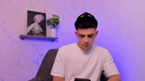 Snapshot of mikecooper_ chatting on February 2025 05:57:02 AM Mike Cooper online show from February 2025 05:57:02 AM