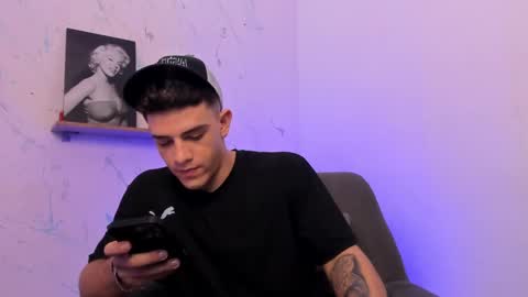 Snapshot of mikecooper_ chatting on February 2025 08:22:02 AM Mike Cooper online show from February 2025 08:22:02 AM