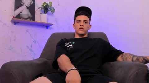 Snapshot of mikecooper_ chatting on February 2025 09:24:02 AM Mike Cooper online show from February 2025 09:24:02 AM