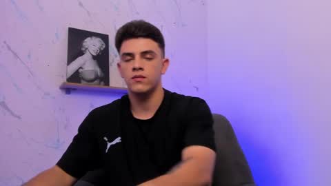 Snapshot of mikecooper_ chatting on March 2025 05:05:02 AM Mike Cooper online show from March 2025 05:05:02 AM