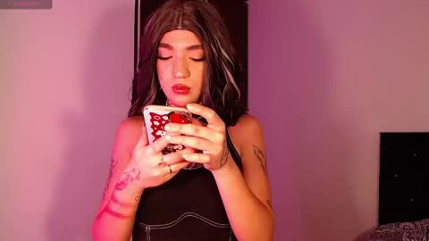 Snapshot of mikee_g chatting on January 2025 11:15:01 PM ZARA BLARE online show from January 2025 11:15:01 PM