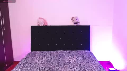 Snapshot of mikee_g chatting on September 2025 02:27:02 AM ZARA BLARE online show from September 2025 02:27:02 AM