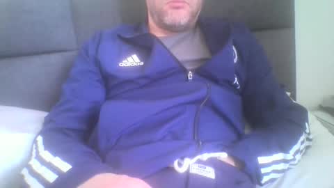 mikehockishuge9 online show from March 2025 01:49:02 PM