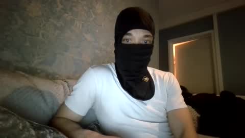 mikelovejones online show from March 2025 08:35:02 PM