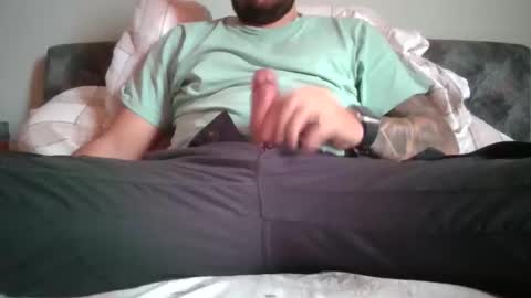 Snapshot of mikerr22 chatting on October 2025 10:22:02 AM Mike online show from October 2025 10:22:02 AM