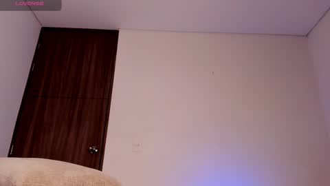 Snapshot of mikesantoss1 chatting on October 2025 02:23:02 AM Mike online show from October 2025 02:23:02 AM