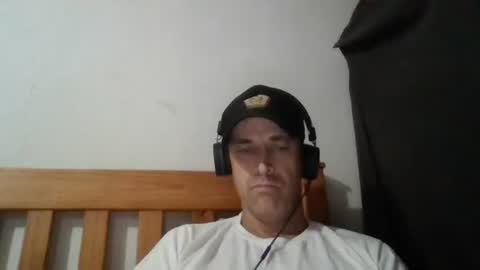 mikeundies online show from May 2026 07:04:02 AM