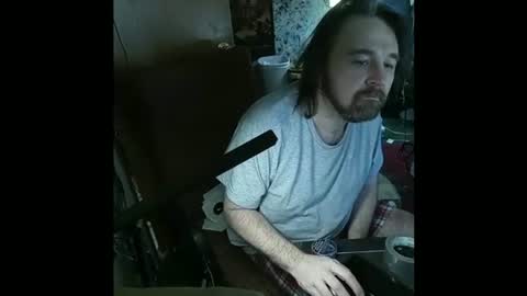 Snapshot of mikeylikesit38 chatting on December 2024 02:33:01 PM Mikey online show from December 2024 02:33:01 PM