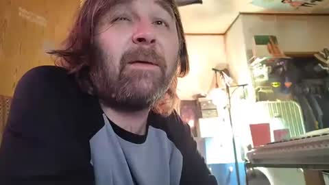 Snapshot of mikeylikesit38 chatting on January 2025 12:05:02 PM Mikey online show from January 2025 12:05:02 PM