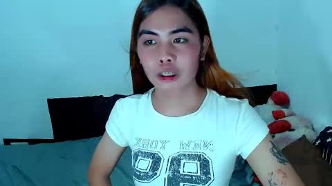 Mikhayla online show from May 2026 02:51:02 AM