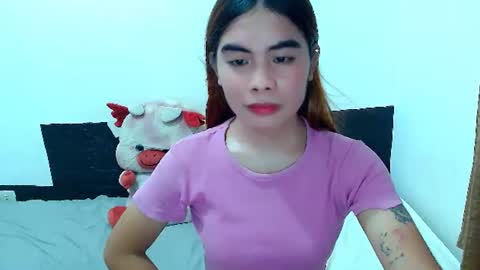 Mikhayla online show from July 2026 04:19:01 AM