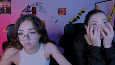 Snapshot of miki_nikki chatting on November 2025 09:08:01 AM Miki online show from November 2025 09:08:01 AM