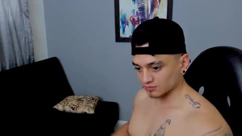 MIKKE online show from January 2025 02:50:01 PM