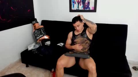 MIKKE online show from September 2025 03:02:01 PM