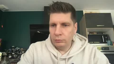 Snapshot of miklp8463 chatting on February 2026 08:34:02 AM miklp8463 online show from February 2026 08:34:02 AM