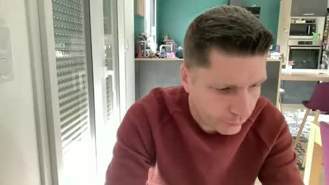 miklp8463 online show from May 2026 06:53:01 AM