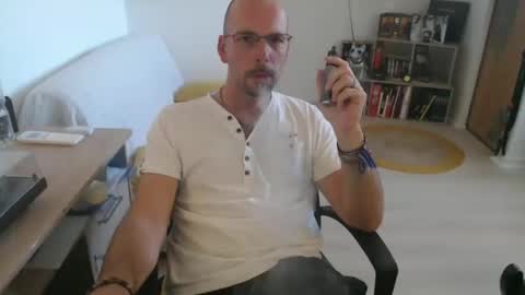 Snapshot of mikmik91 chatting on September 2025 02:07:02 PM mikmik91 online show from September 2025 02:07:02 PM