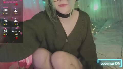 Snapshot of miko_meow chatting on February 2026 04:21:02 PM Miko online show from February 2026 04:21:02 PM