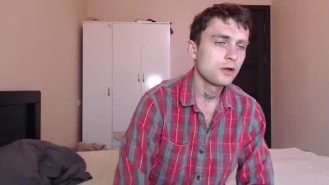 Snapshot of mikw63 chatting on March 2026 12:54:02 PM Sin online show from March 2026 12:54:02 PM