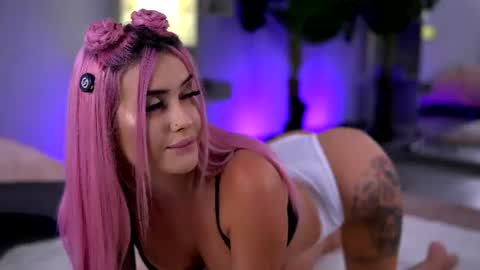 Miky online show from July 2026 05:15:02 AM