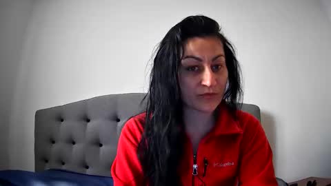 Snapshot of mikyloveu chatting on January 2025 02:39:01 PM Mikyloveu online show from January 2025 02:39:01 PM