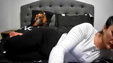 Snapshot of mikyloveu chatting on March 2025 06:30:01 PM Mikyloveu online show from March 2025 06:30:01 PM