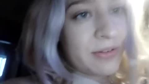 Mila 420 online show from January 2026 12:00:01 PM