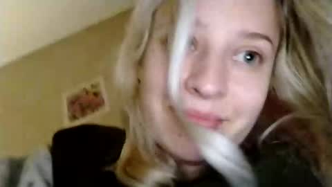 Mila 420 online show from May 2026 06:46:01 PM