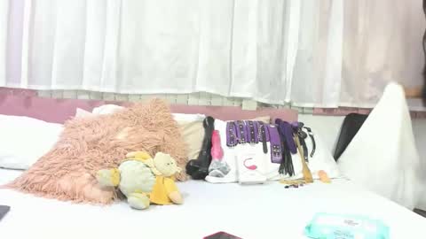 mila_adamss online show from February 2026 09:52:02 AM