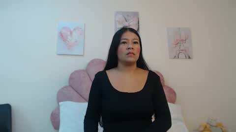 mila_adamss online show from April 2026 11:08:02 AM