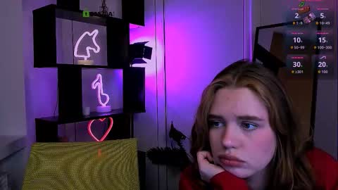 mila_glow online show from November 2025 07:12:01 PM