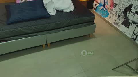 Milena  online show from November 2025 11:10:03 AM