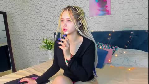 mila_kinor online show from January 2025 10:43:01 AM