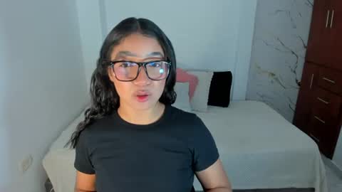 martina online show from July 2026 03:15:01 AM