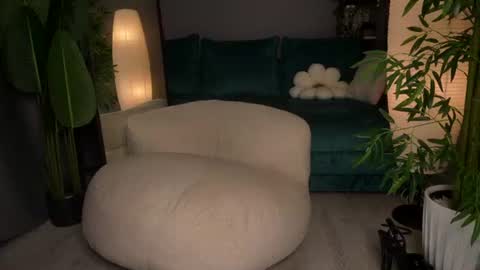 Mila Sapphire online show from July 2026 07:04:02 AM
