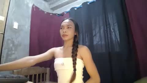 mila_seductressxx online show from May 2026 12:49:01 AM