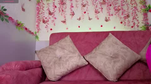 Mila  online show from March 2026 08:19:01 AM