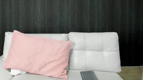          online show from January 2025 12:01:01 AM