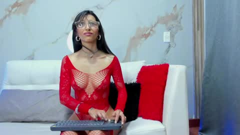          online show from February 2025 09:10:01 PM