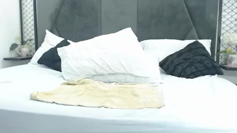 Snapshot of milaaadams chatting on January 2025 04:48:01 PM mila online show from January 2025 04:48:01 PM