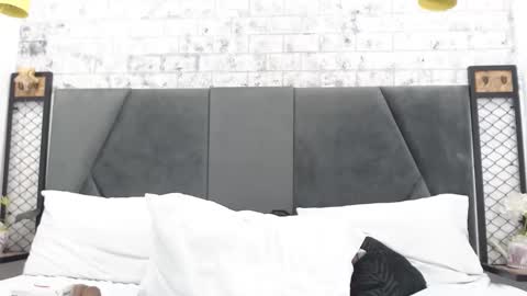 Snapshot of milaaadams chatting on March 2025 02:01:02 PM mila online show from March 2025 02:01:02 PM