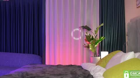 Mila and u can call me sweet bunny online show from July 2026 02:05:01 PM